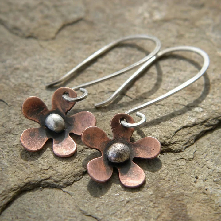 Vintage ziedu auskari sudrabā