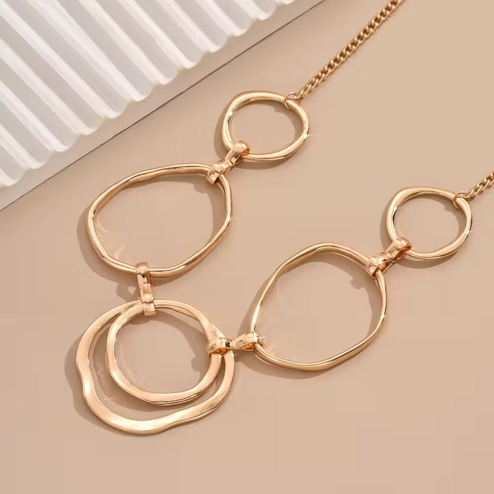 Vintage Elegances iedvesmots Kulons