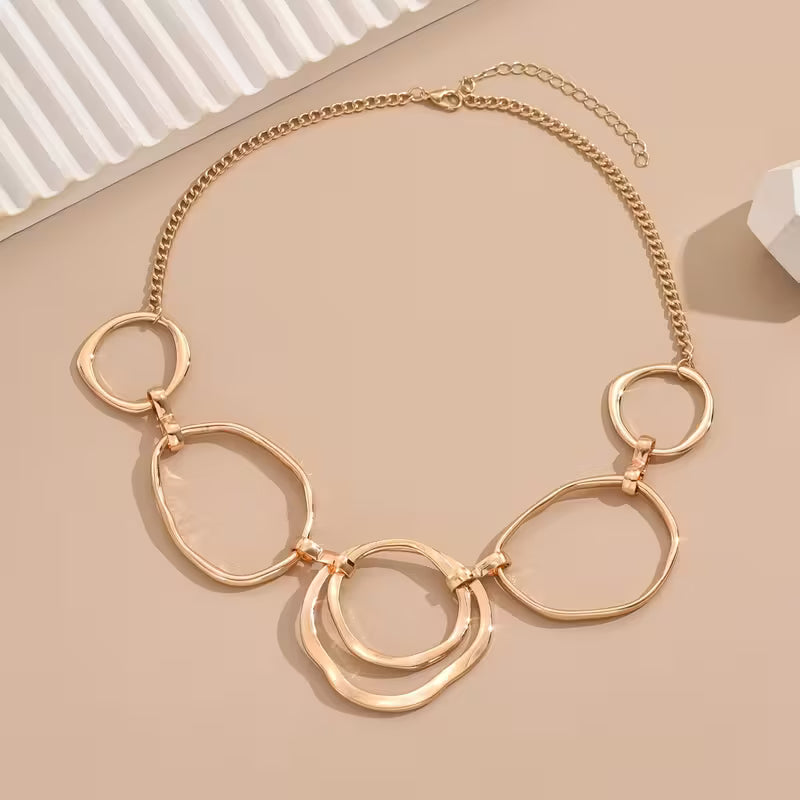 Vintage Elegances iedvesmots Kulons