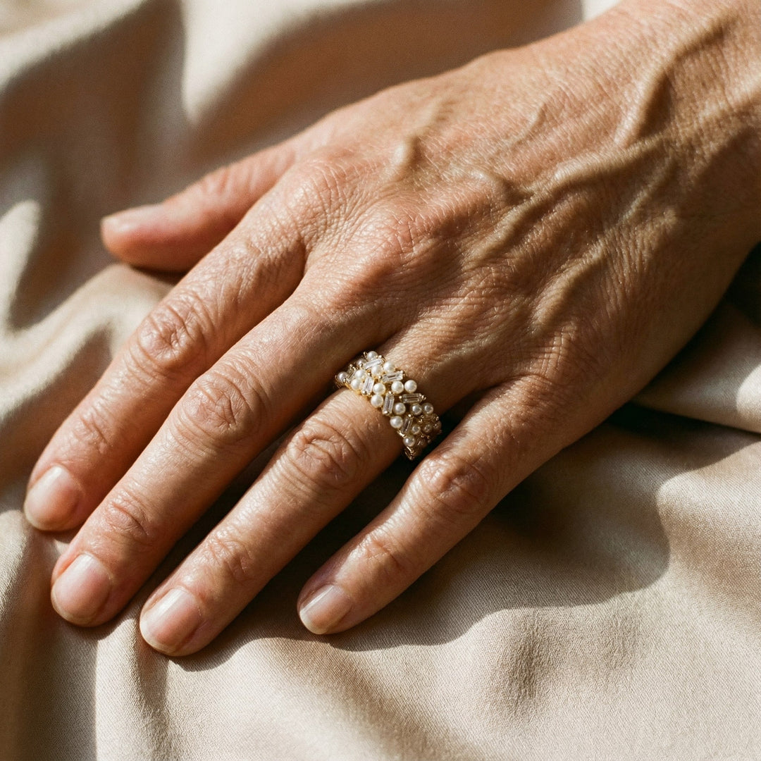 Vintage Regulējams Gredzens ar Pērļām un Zelta Kristāliem