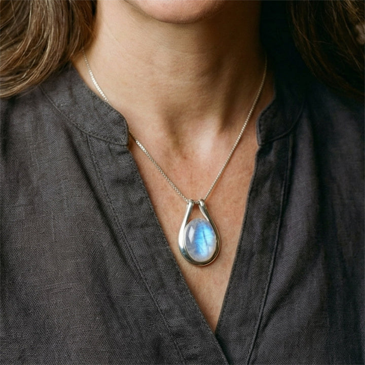 Vintage Balto Opālu Kaklarota