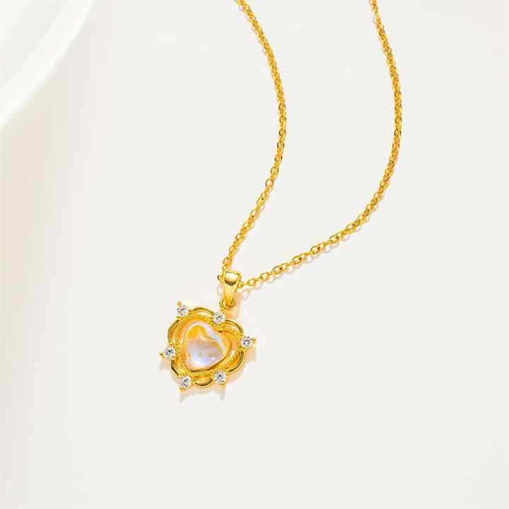 Mēness Akmens Kaklarota - Sirds Forma