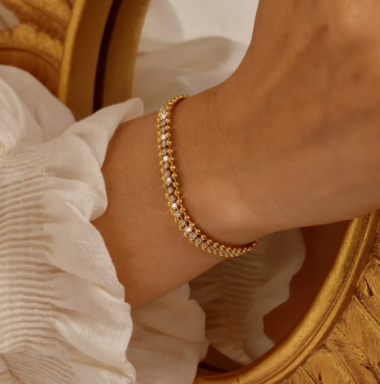 Nerūsējošā tērauda rokassprādze ar cirkoniem