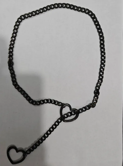 Kaklarota ar Sirdi no Nerūsējošā Tērauda