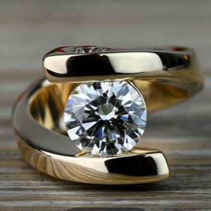 Anel Vintage Spirālē ar Zirkoniju